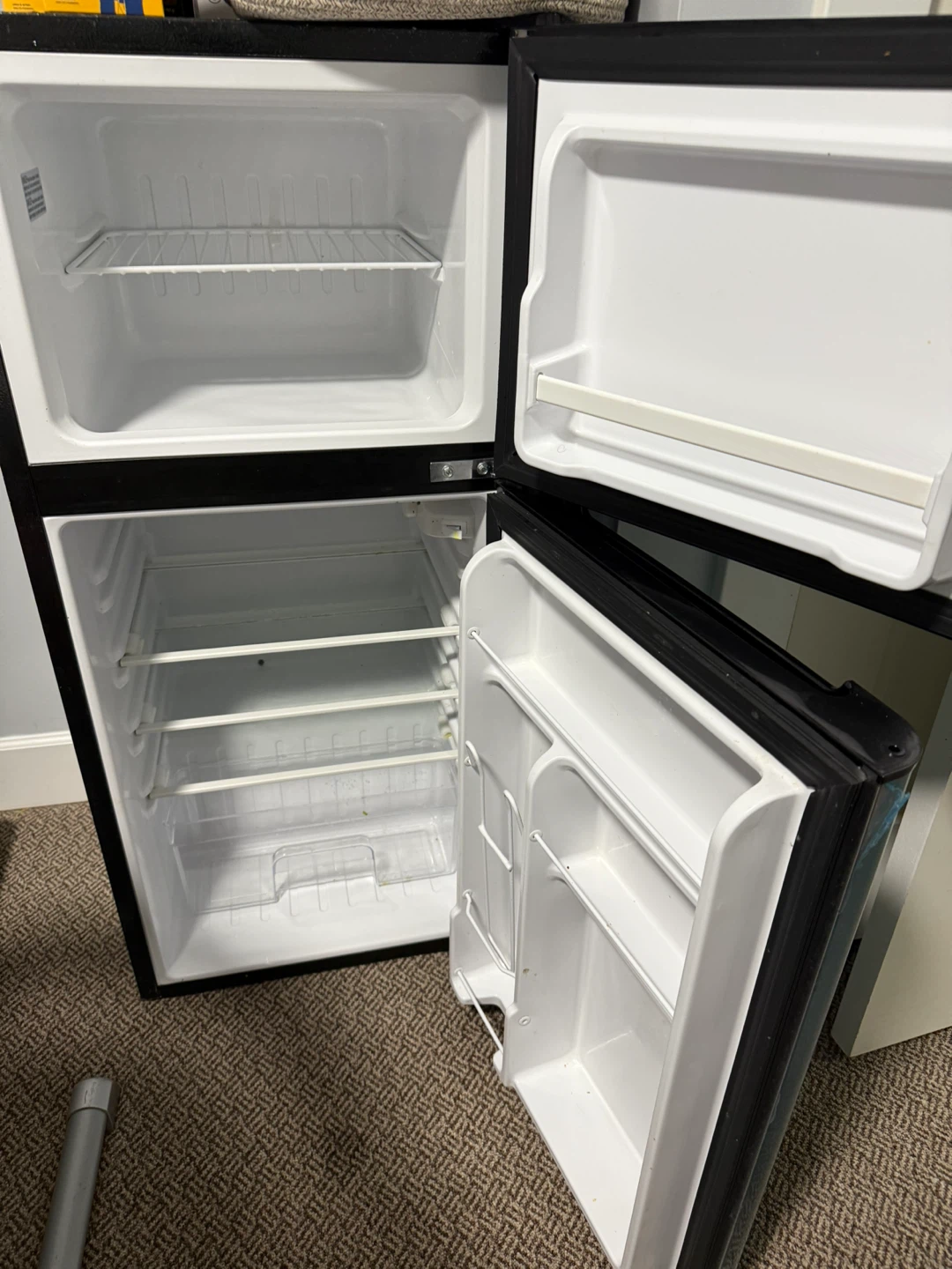 Frigidaire Mini Fridge