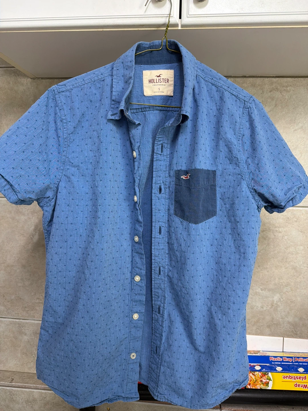 Hollister California Short Sleeve Button-Up Shirt