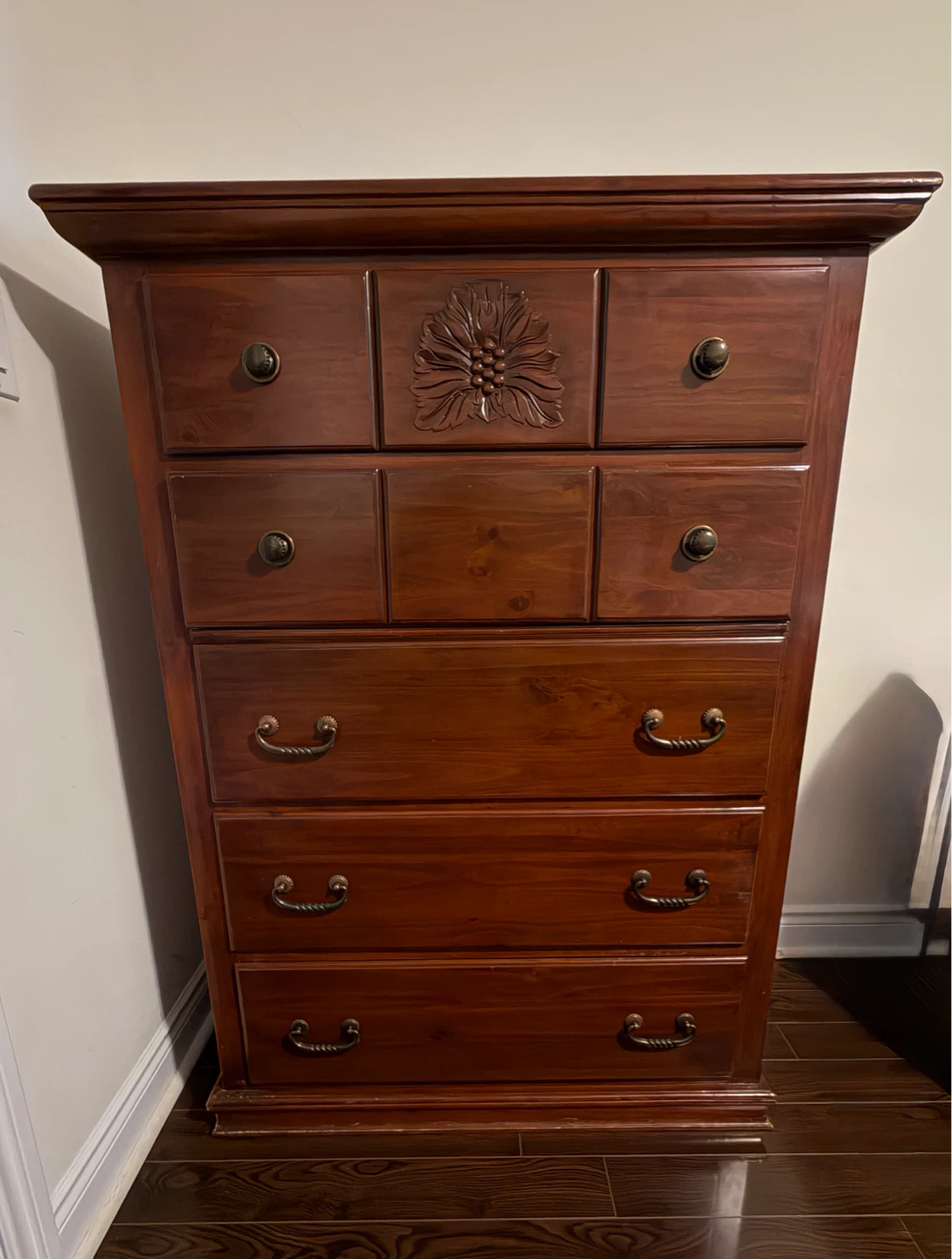 Wooden 5-Drawer Dresser