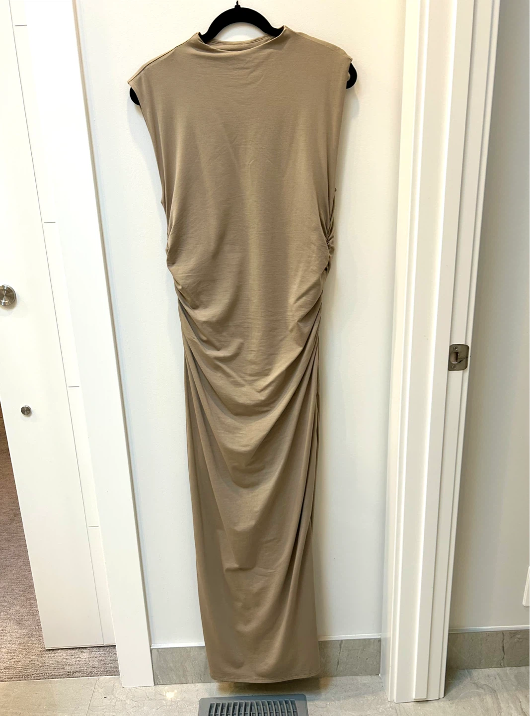 Abercrombie & Fitch Ruched Maxi Dress LT - photo 4