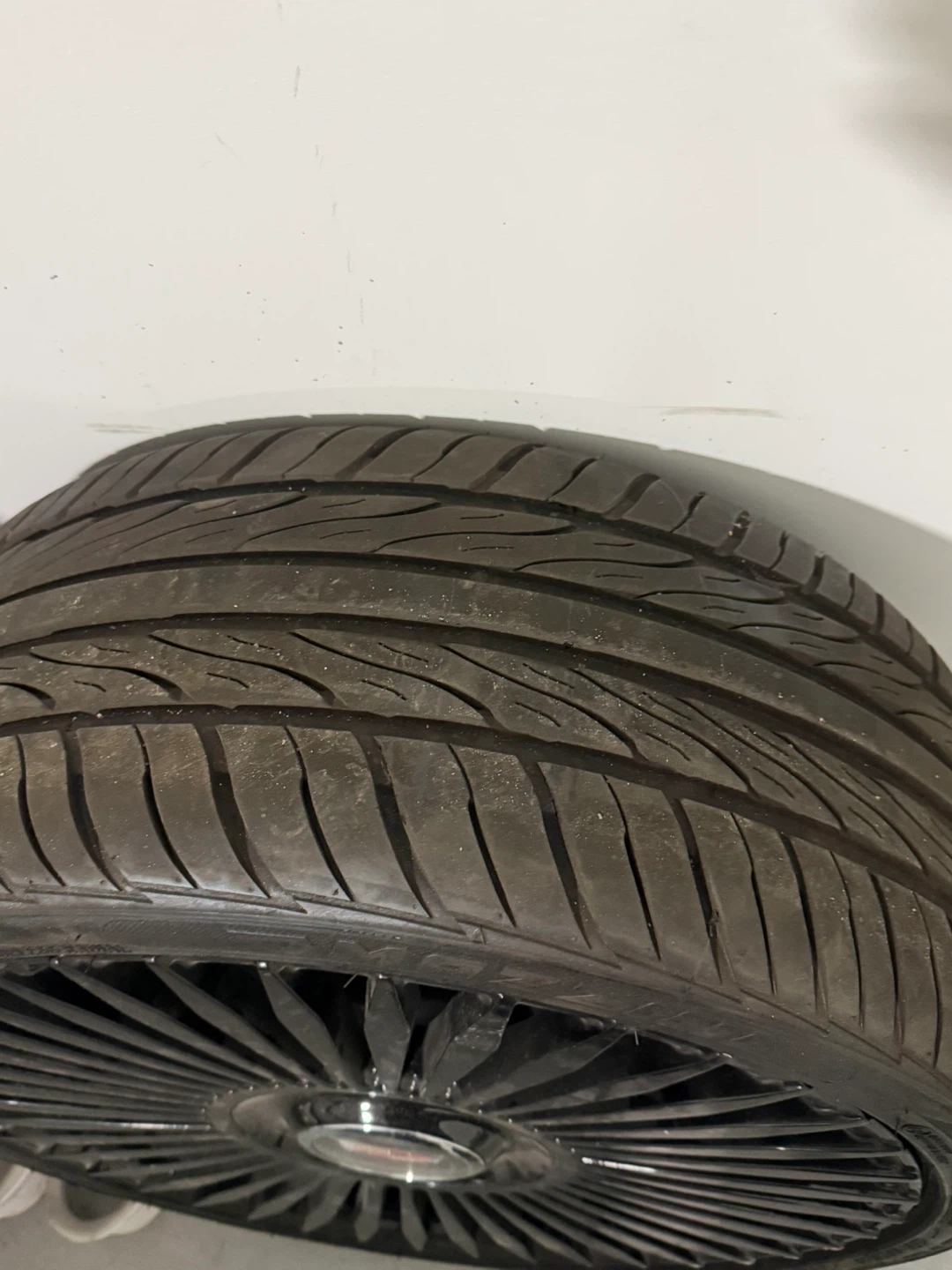 Cadillac Aftermarket Wheel Rim - photo 3