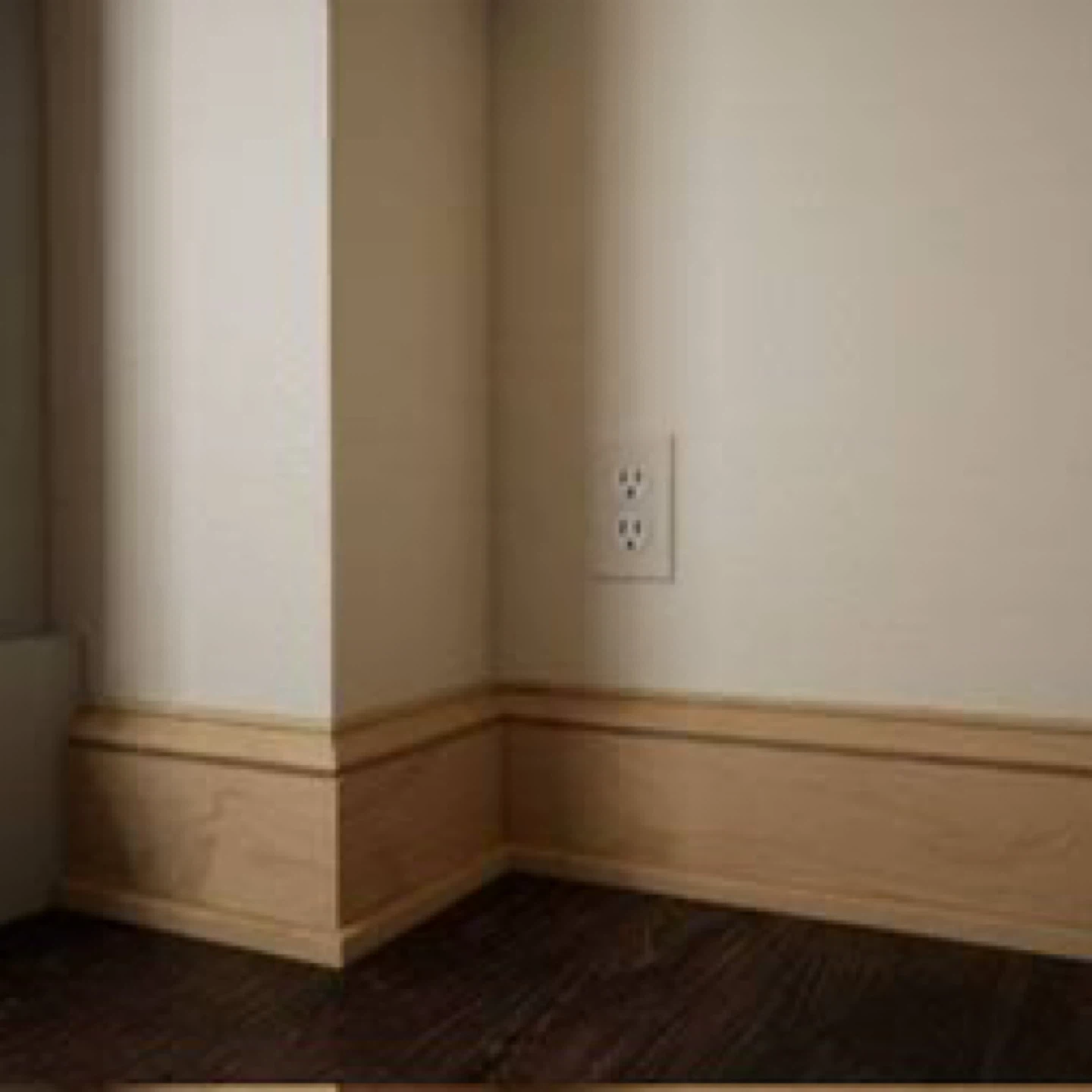 Professional Baseboard & Trim Work - photo 2