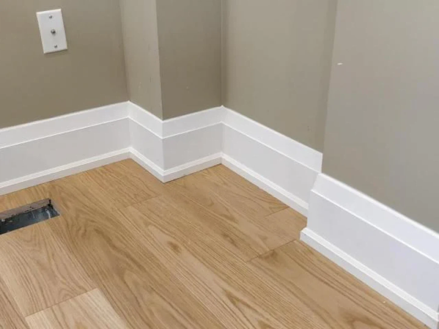 Professional Baseboard & Trim Work - photo 3
