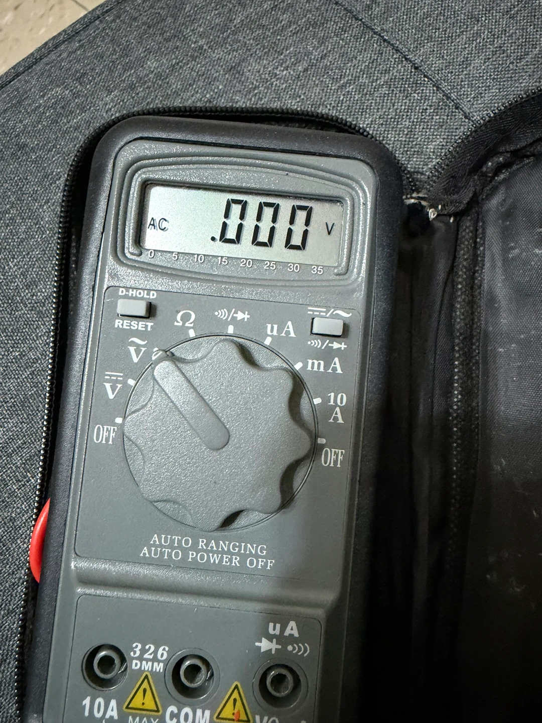 Digital Multimeter with Test Leads and Case - photo 2