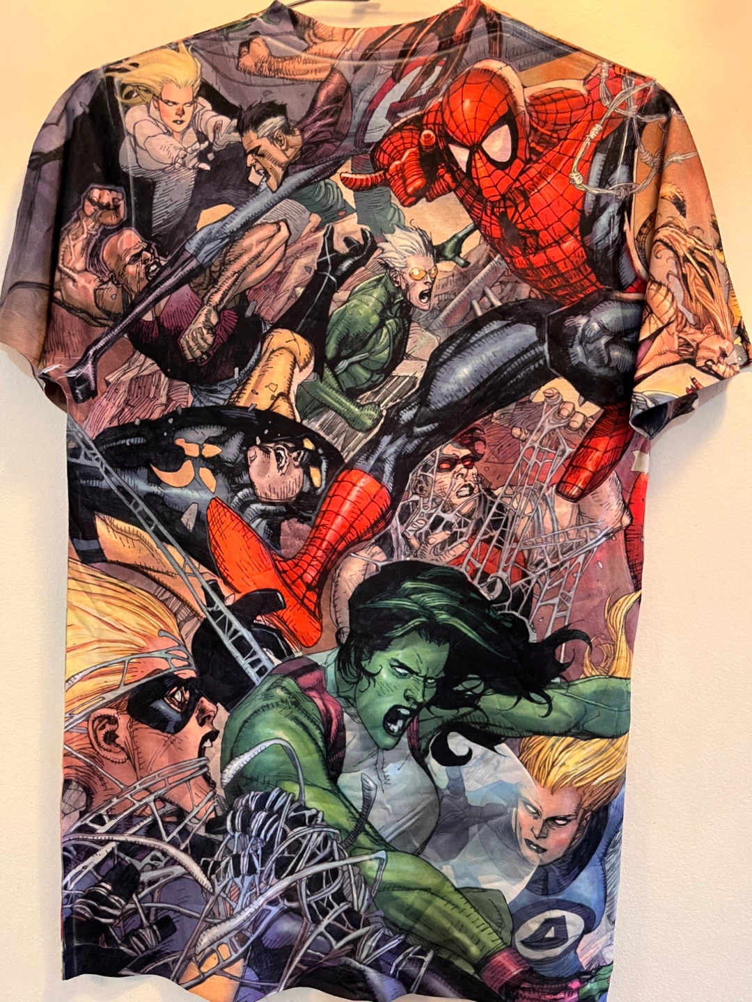 NEW Marvel Comics Civil War Print T-Shirt - photo 3