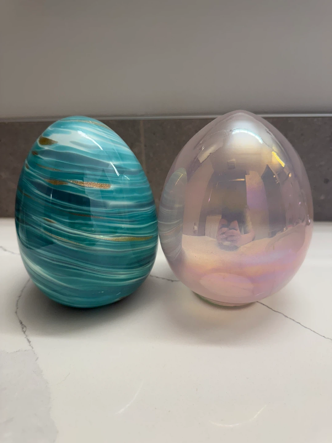 Decorative Egg Light Set – Marble & Iridescent Glass Look