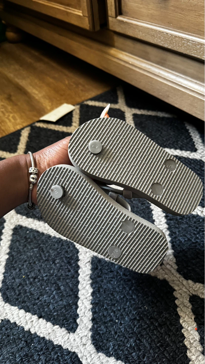 Toddler Shark Flip Flops Size 7-8 - photo 3