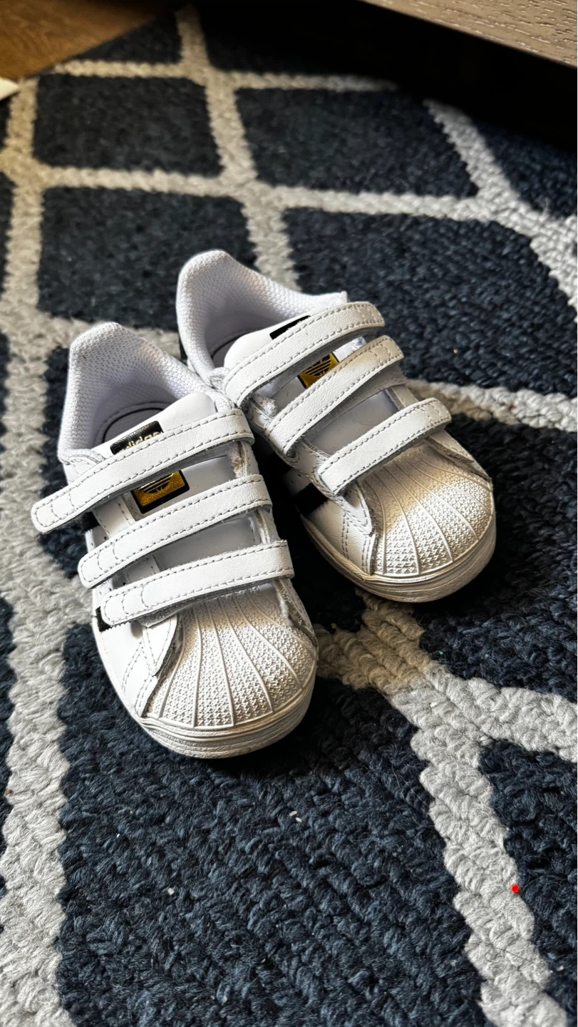 Adidas Superstar Shoes White Black - Size 7K - photo 3
