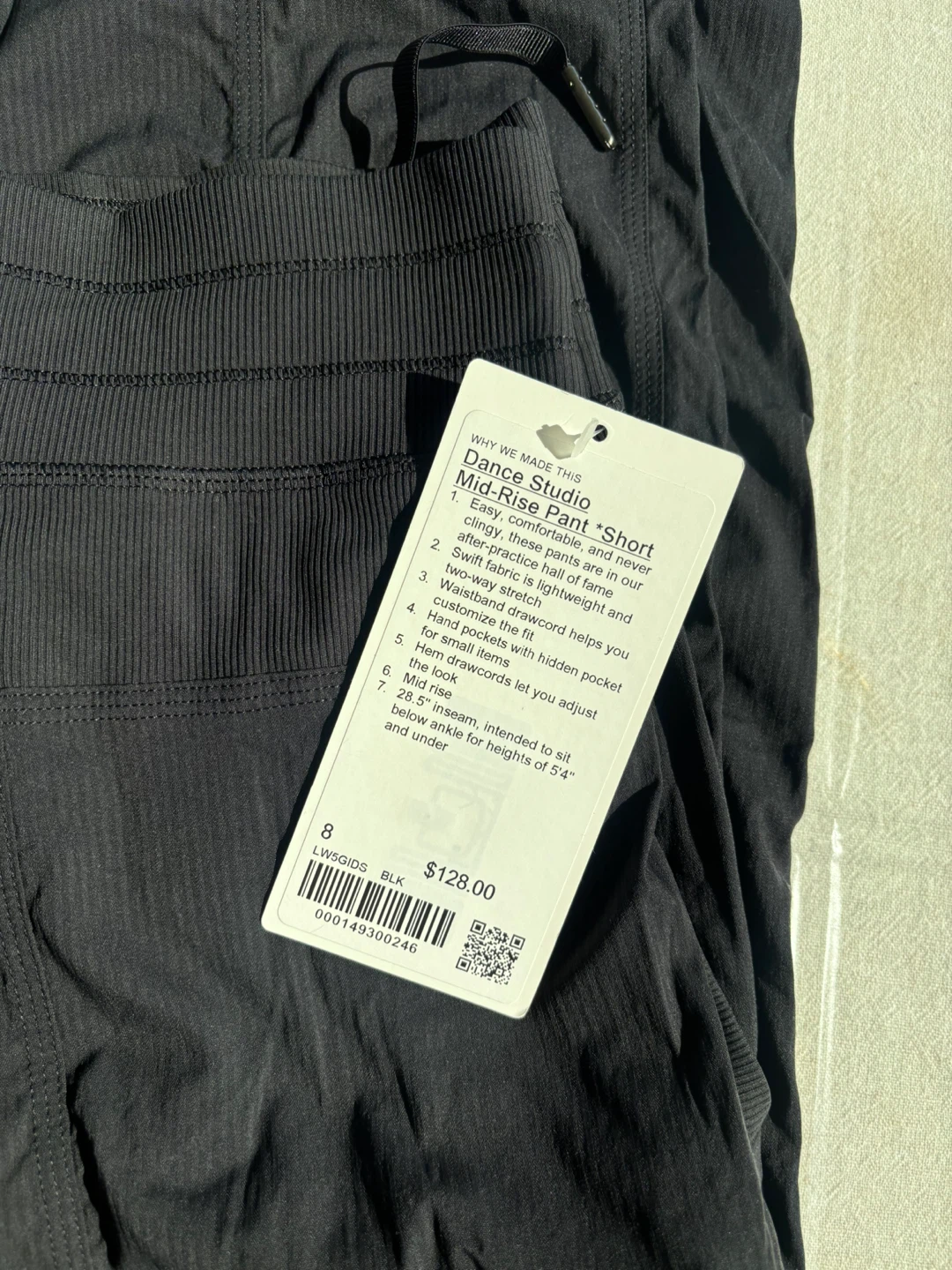 Lululemon Dance Studio Mid-Rise Pant Short Black Size 8 - photo 2