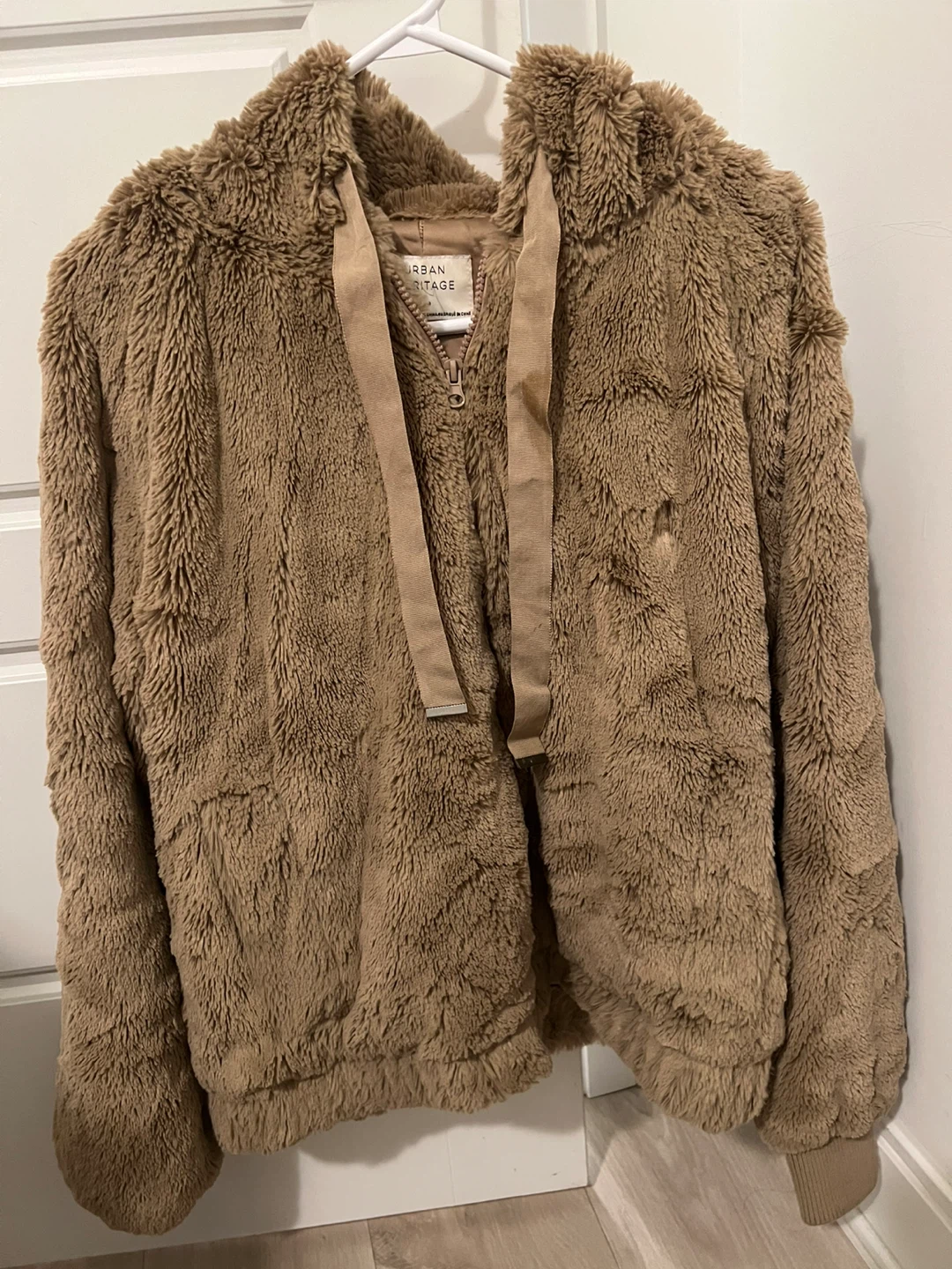 Urban Heritage Fuzzy Hoodie - Size L