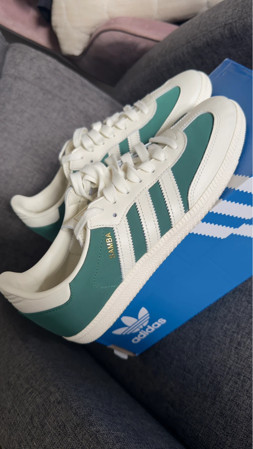 Adidas Samba Sneakers W7.5 - photo 2