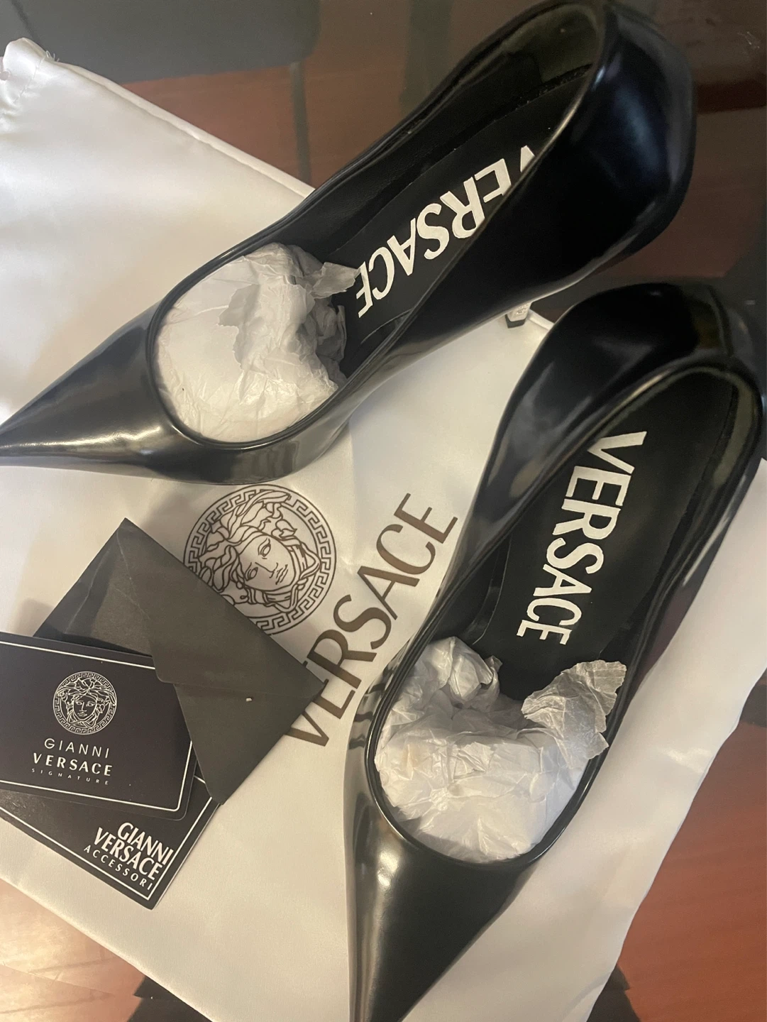 Versace Black Patent Leather Heels - Size 37 - photo 2
