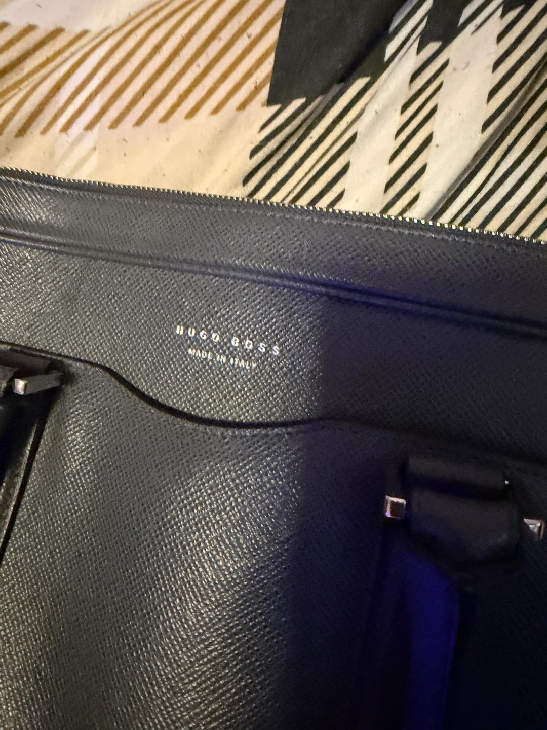 Hugo Boss Leather Briefcase - photo 2