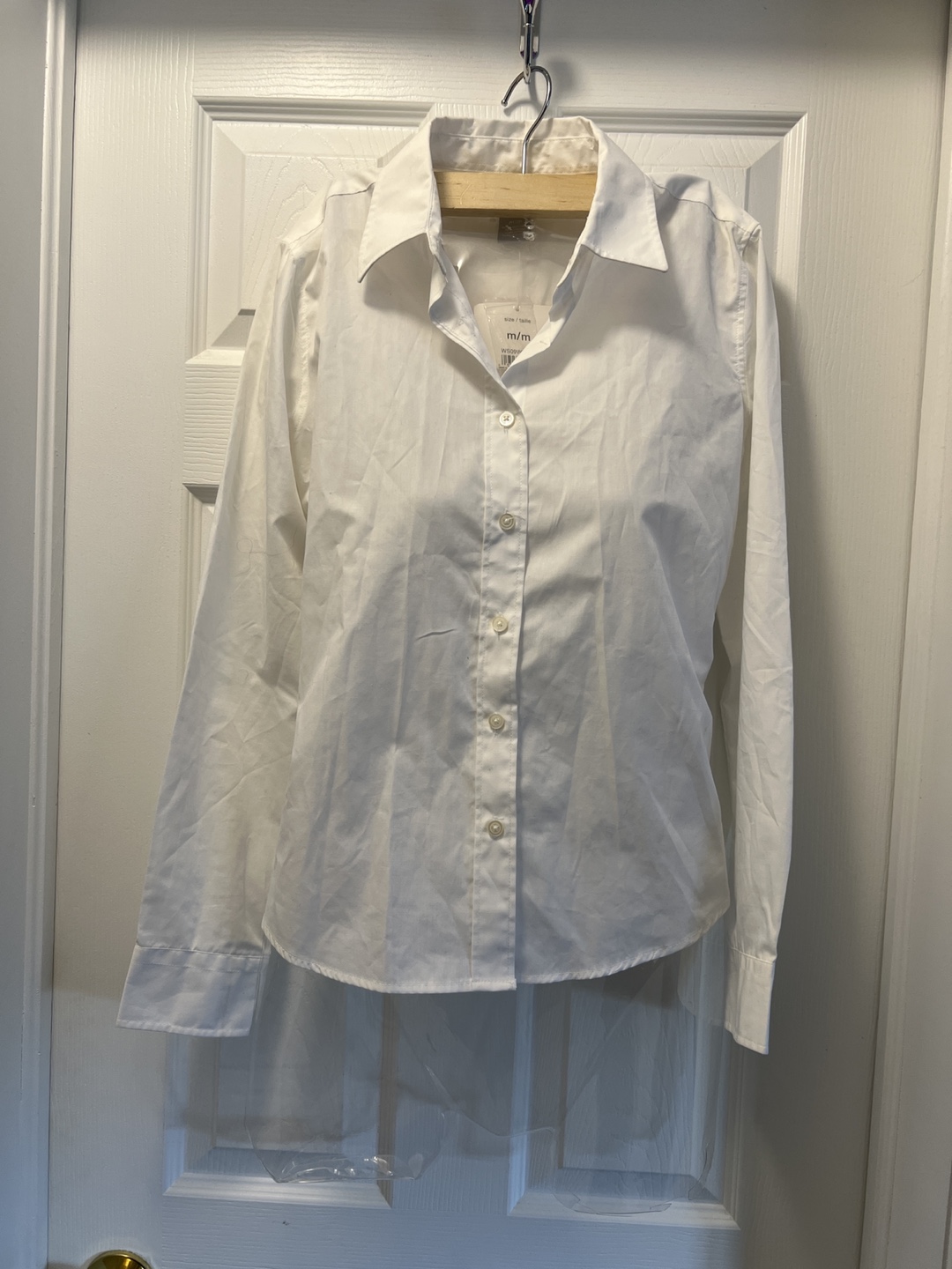 Brand new ladies White Button-Up Shirt - M/M