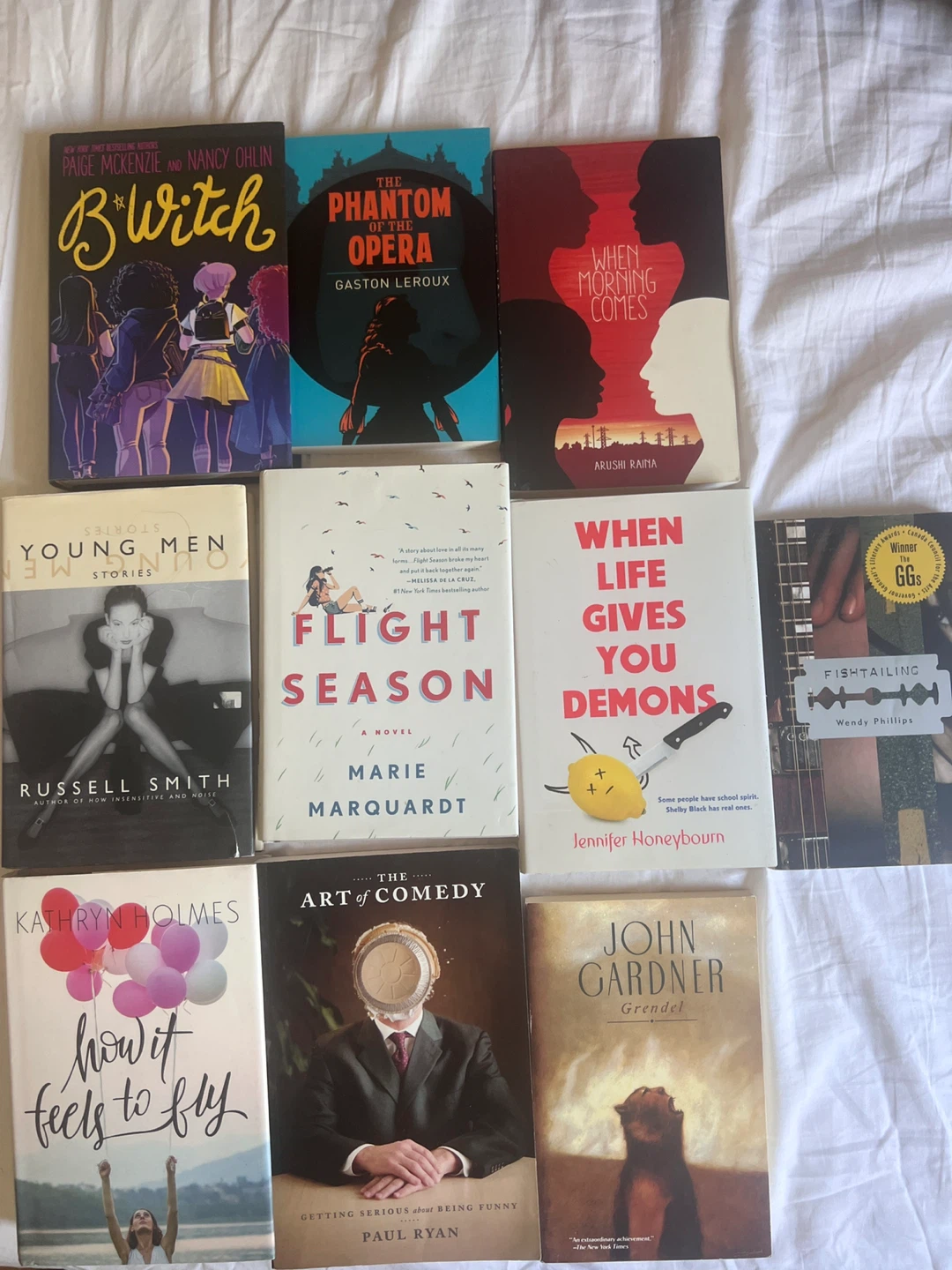 Mixed lot of paperback novels - photo 2