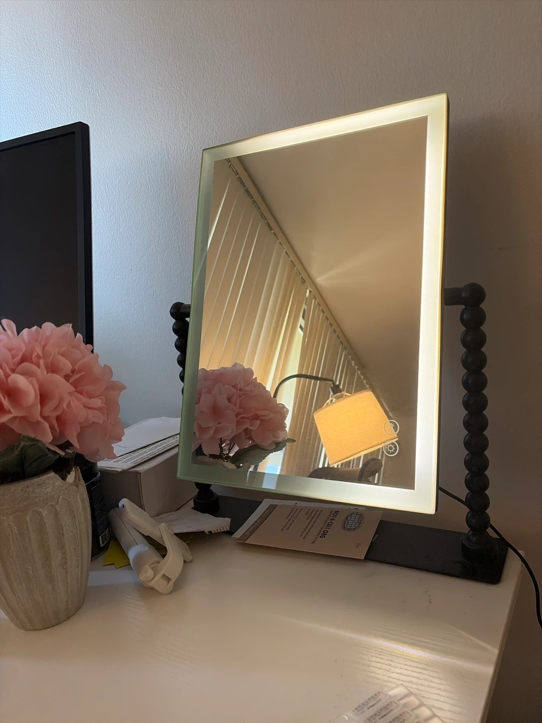 LED Makeup Mirror with Adjustable Stand - photo 2