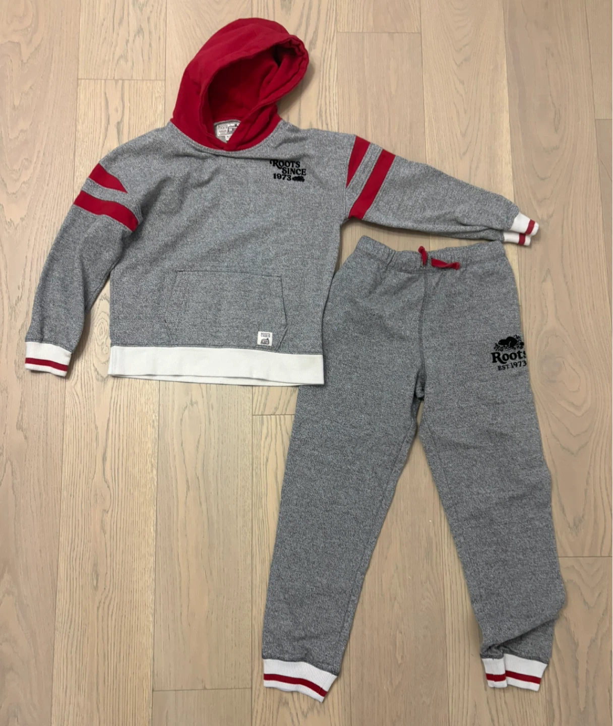 Kids Roots Cabin Grey Hoodie and Pants Set - size 11/12
