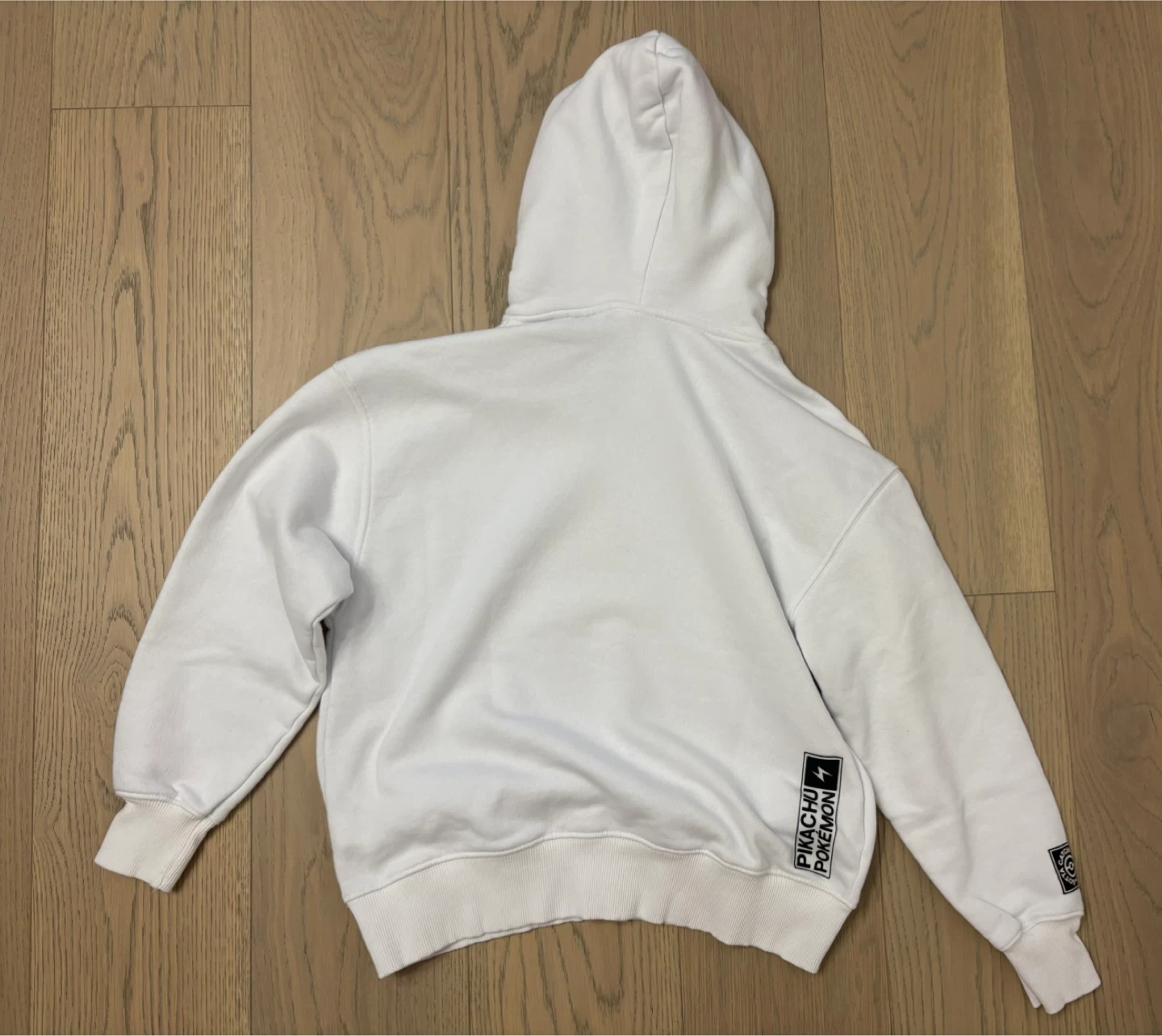Zara White Pikachu Hoodie Size 11-12 Years - photo 3