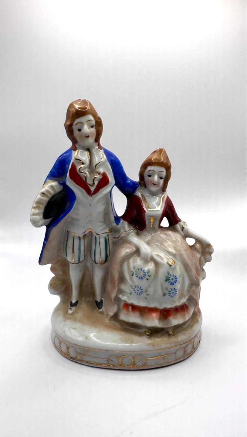 Vintage Victorian Man Woman Figurine Made in Occupied Japan