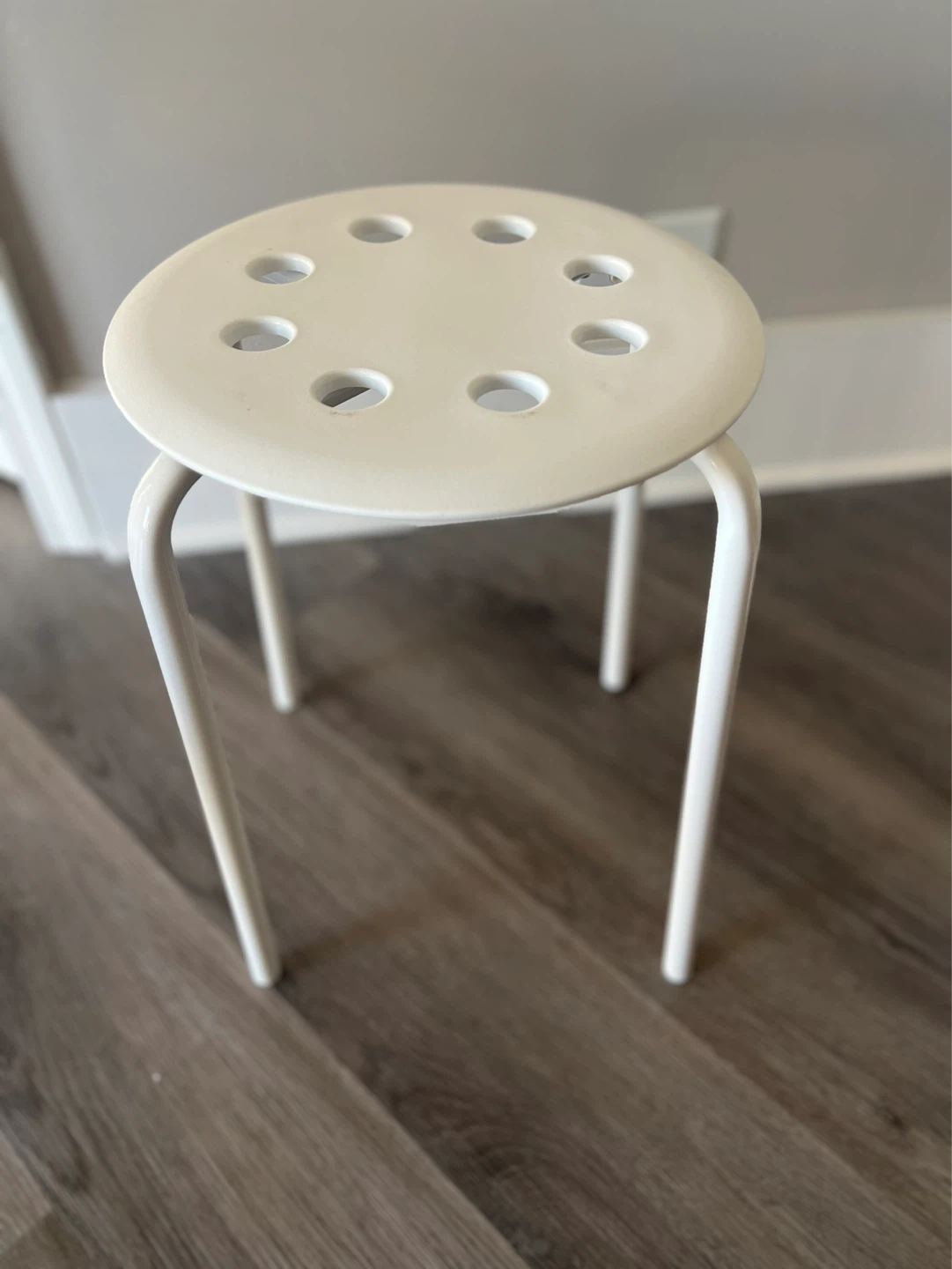 White Stool