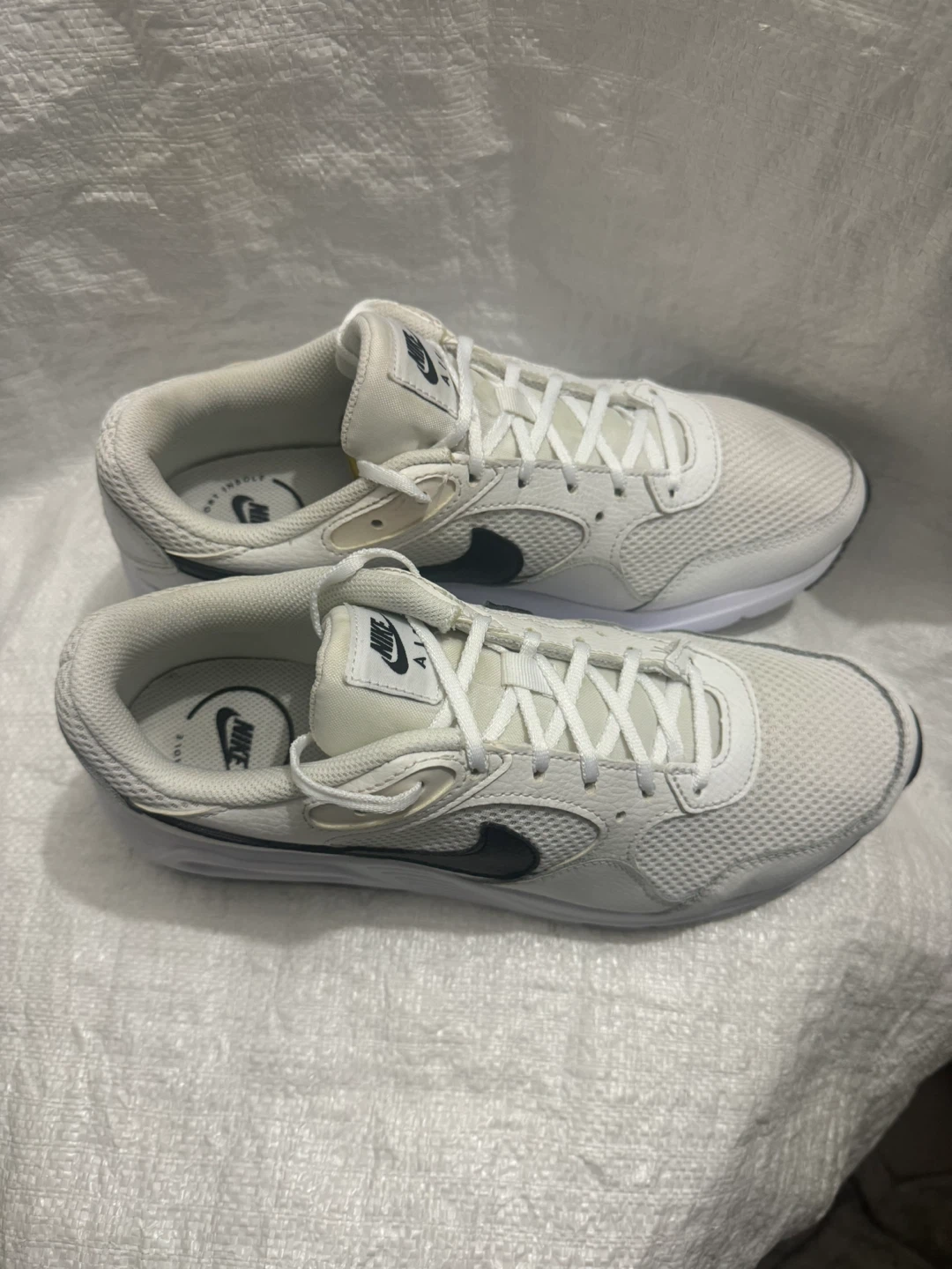 Nike Air Sneakers - photo 2