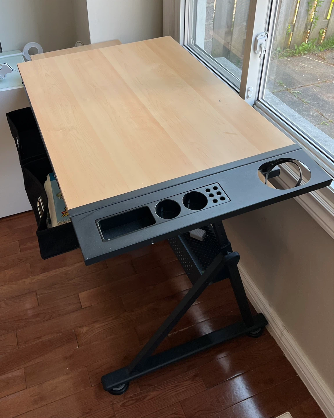 Drafting Table - photo 2