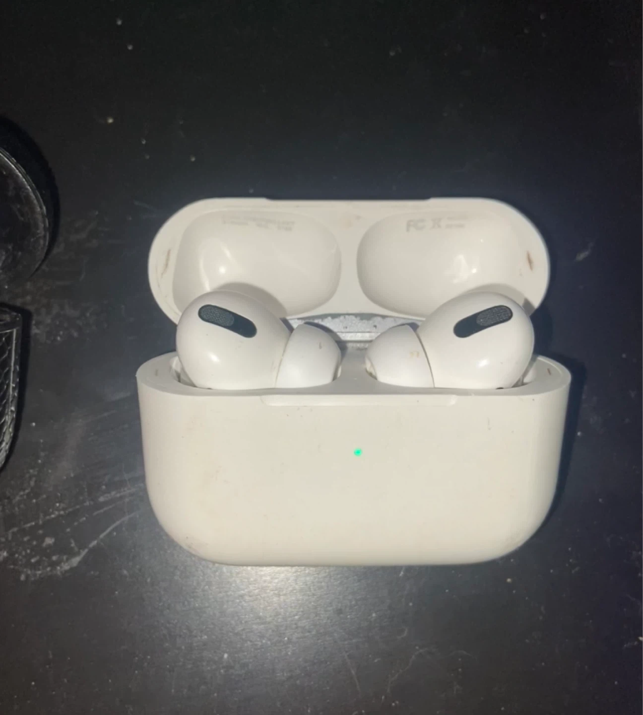 Apple AirPods Pro - photo 4