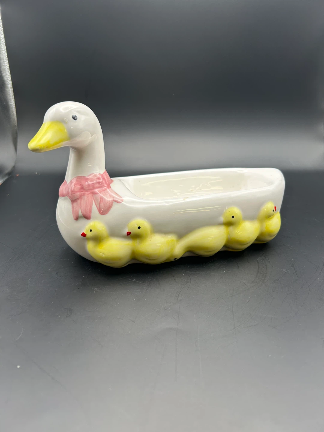Ceramic Duck and Ducklings Planter/Soap Dish