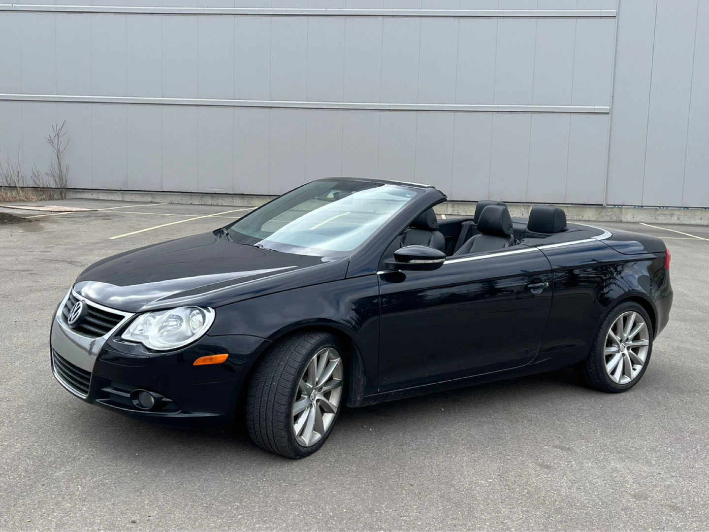 2010 Volkswagen Eos Hardtop Convertible - photo 4