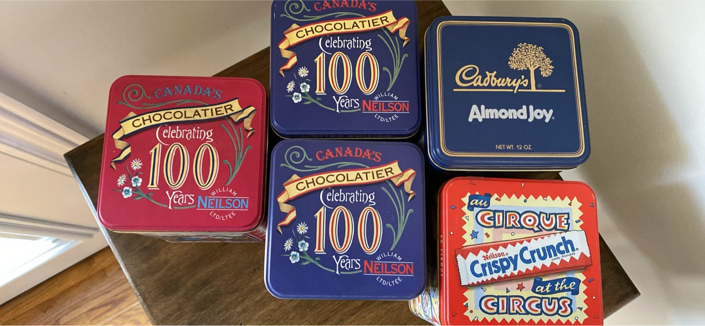 5 Collectible Candy Tins from the ‘80’s and ‘90’s - photo 2