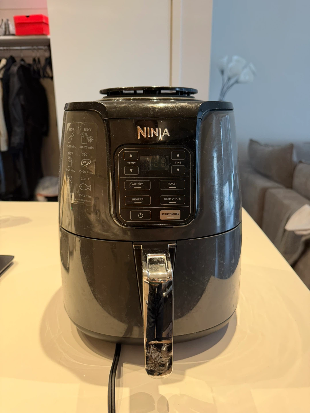 Ninja Air Fryer with Basket + liner
