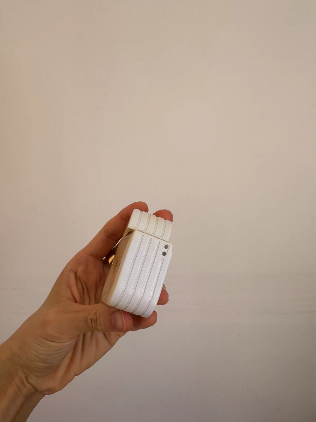 AirPod Case - White with Floral Design - photo 2