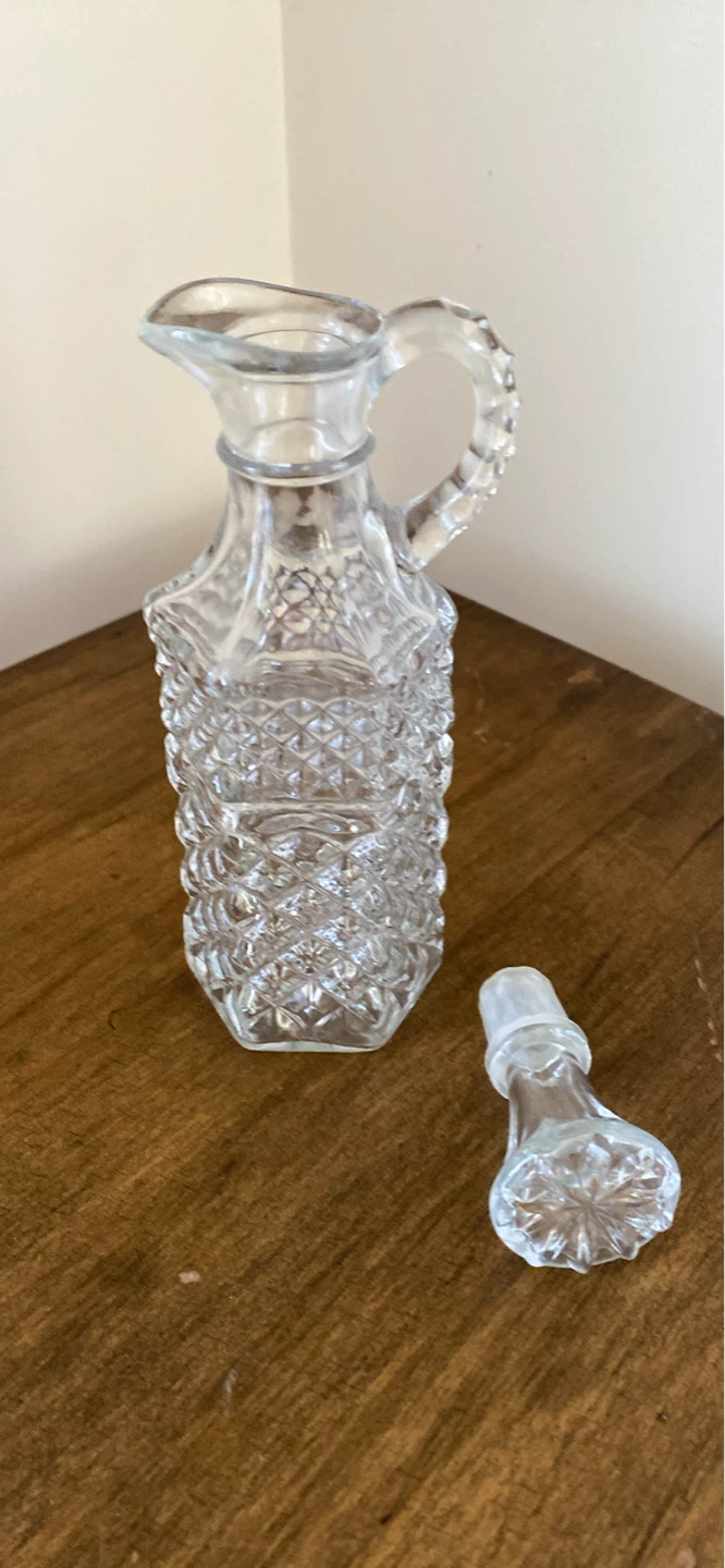 Pressed Glass Cruet - photo 2
