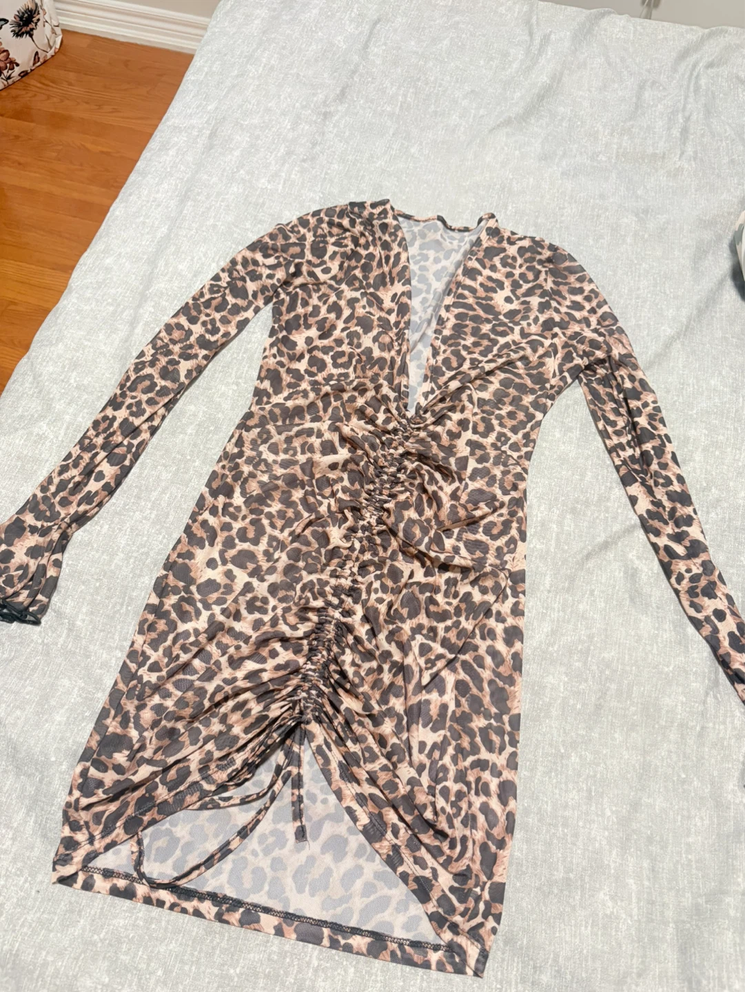 Women's Ruched Leopard Print Dress