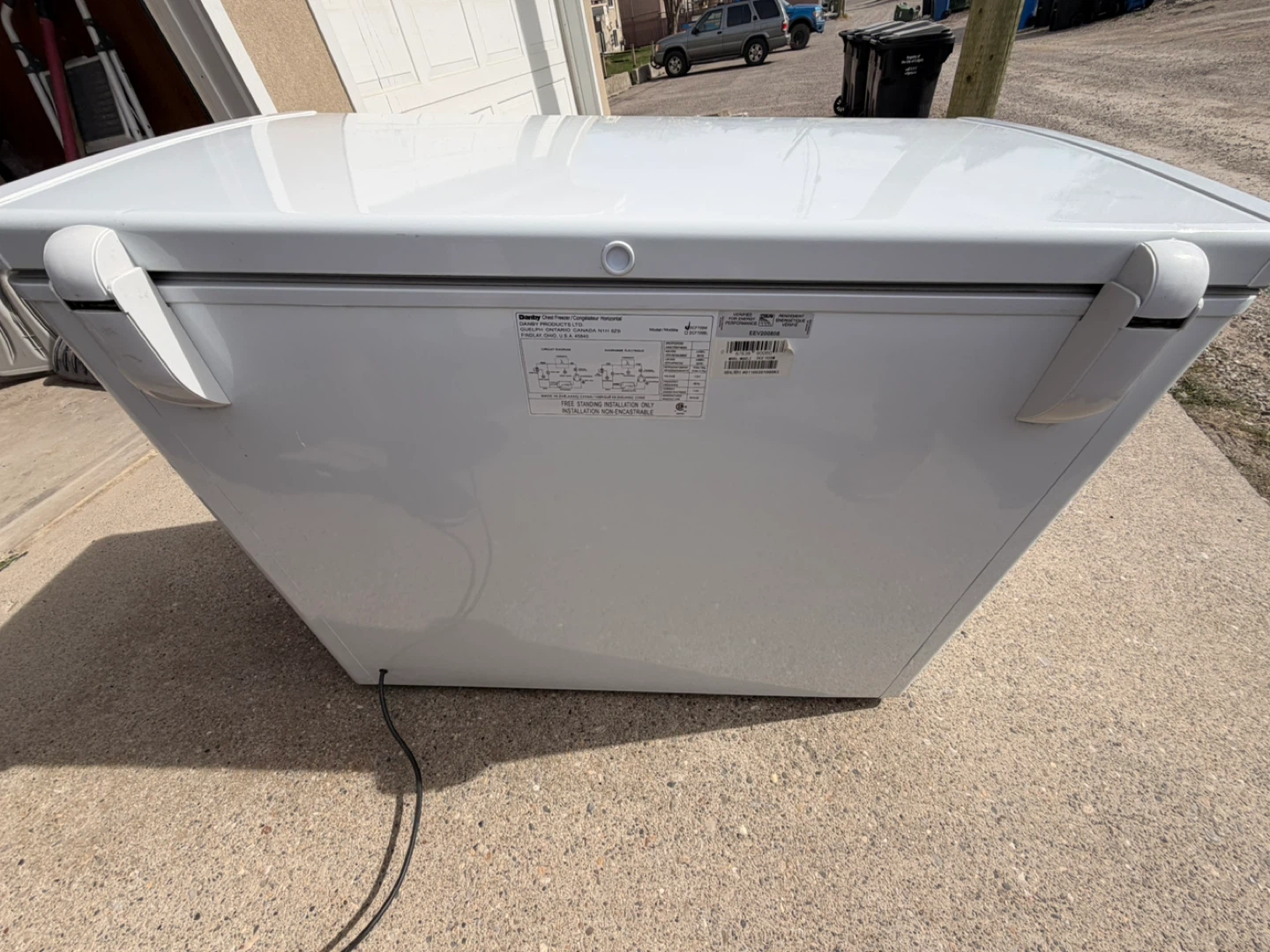 Danby Chest Freezer DCF709W