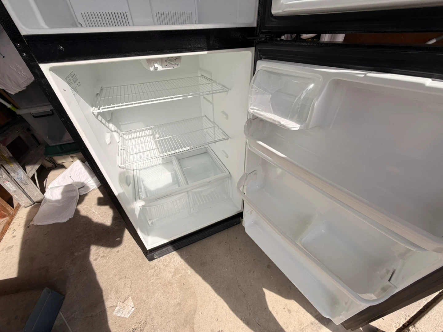 Fridge - photo 3