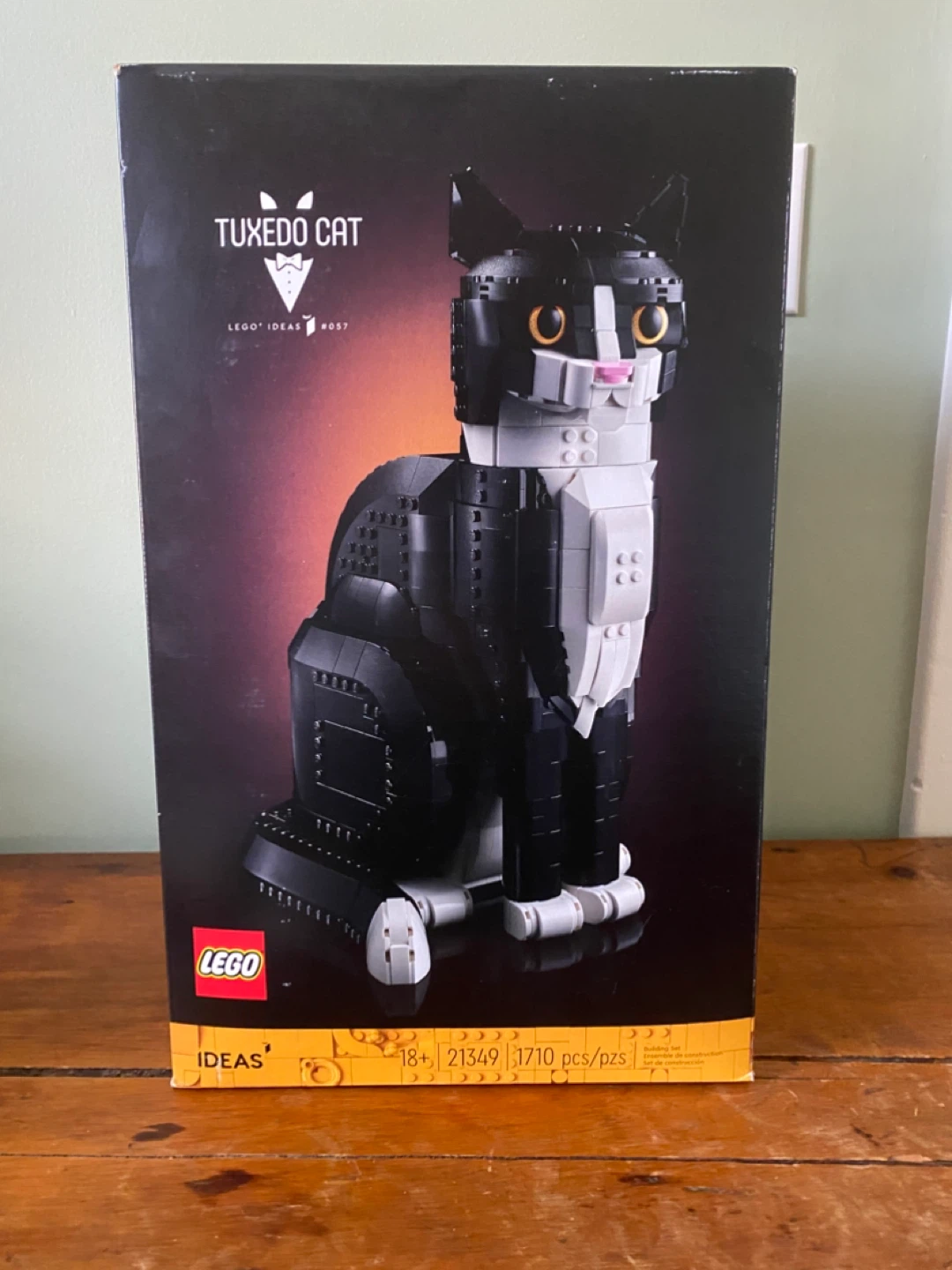 LEGO Ideas 21349 Tuxedo Cat Set Brand New
