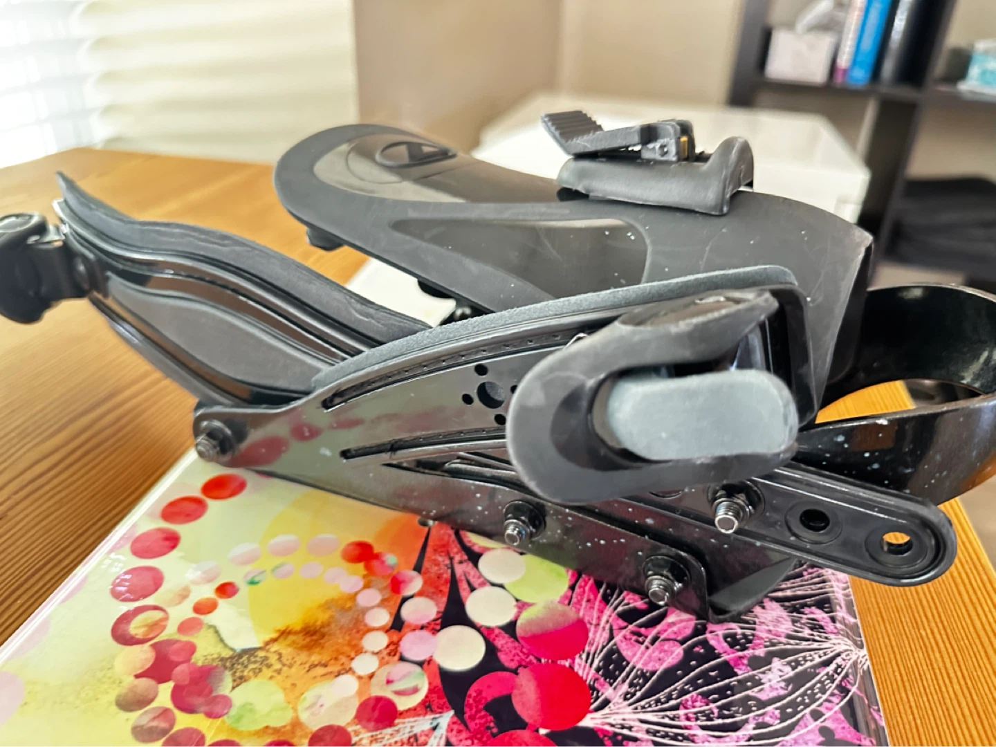 Flow 151 Snowboard with M Bindings - photo 2