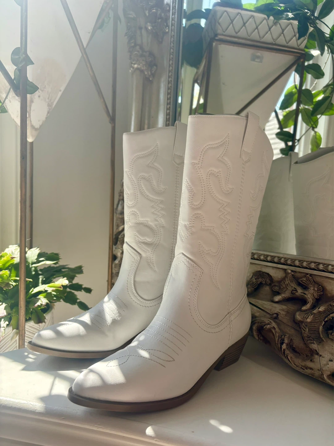 White Cowboy Boots - Size 7.5 - New ✨ - photo 2