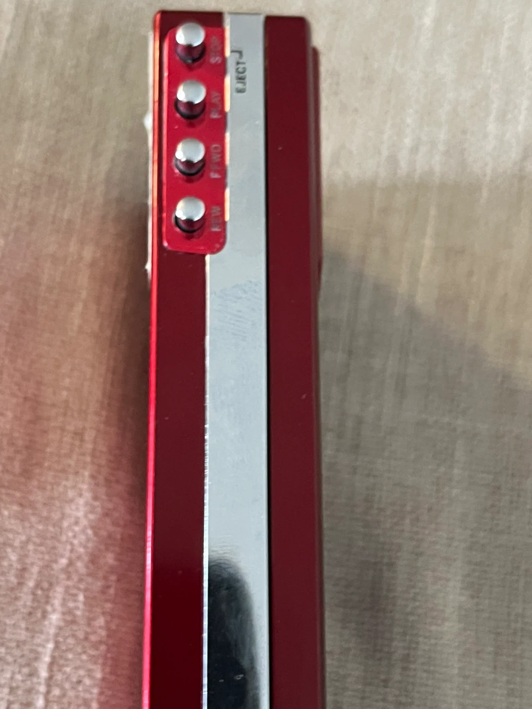 Sanyo Stereo Radio Cassette Player JJ-F4 Red - photo 4