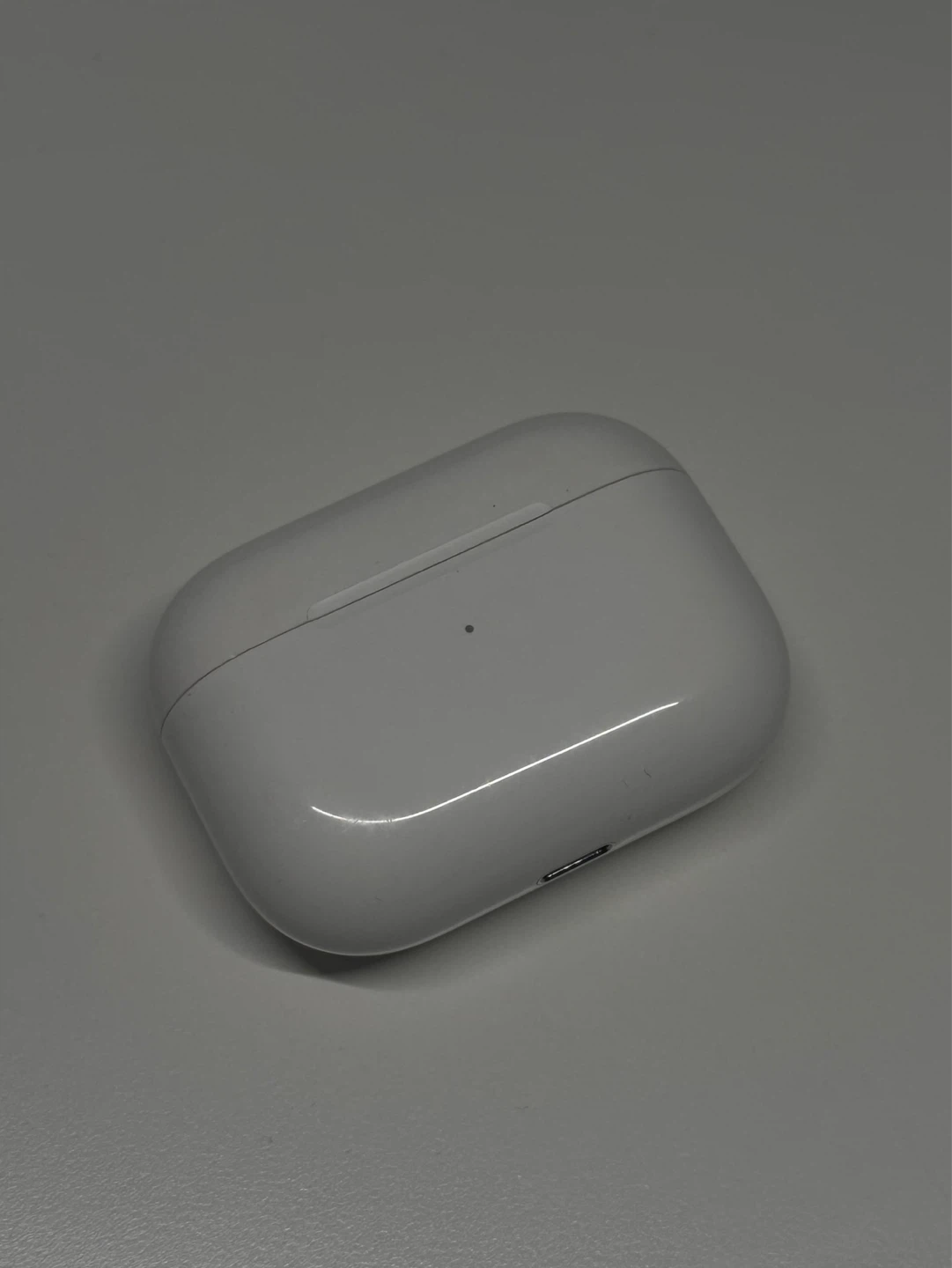 Apple AirPods Pro with Charging Case