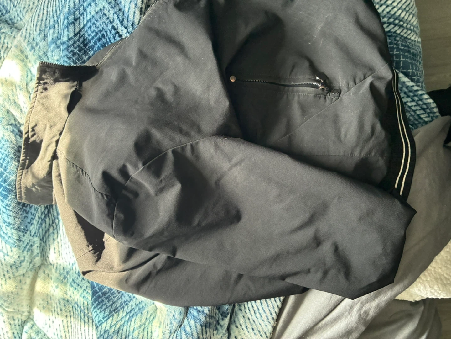 Burberry Black Bomber Jacket - photo 5
