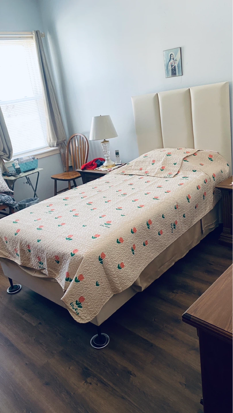 Twin xl bed for sale - photo 4