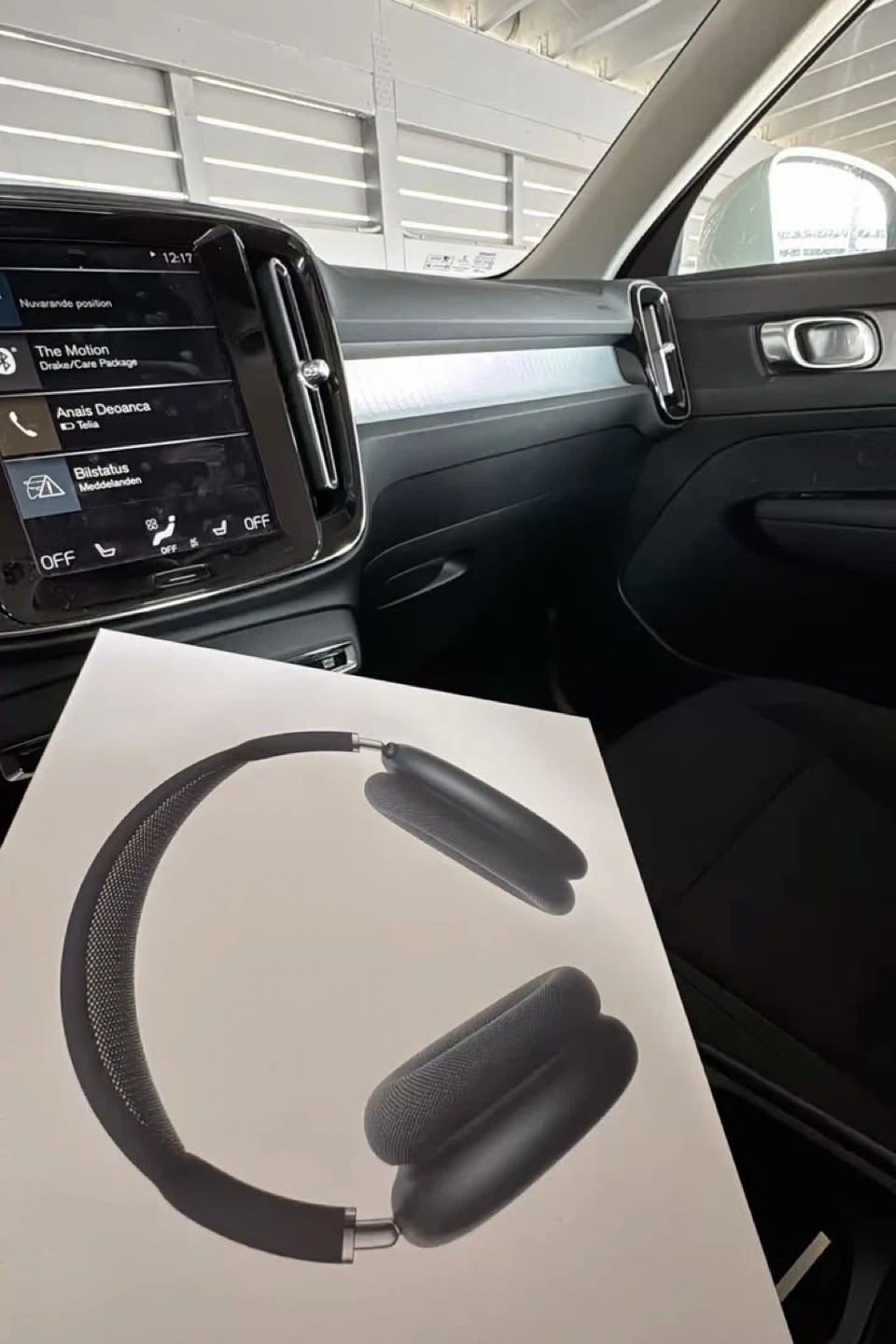 Apple AirPods Max (Black) USB-C - photo 2