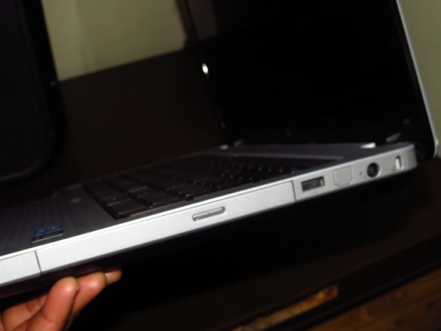 HP G72-220US Notebook Laptop - photo 4