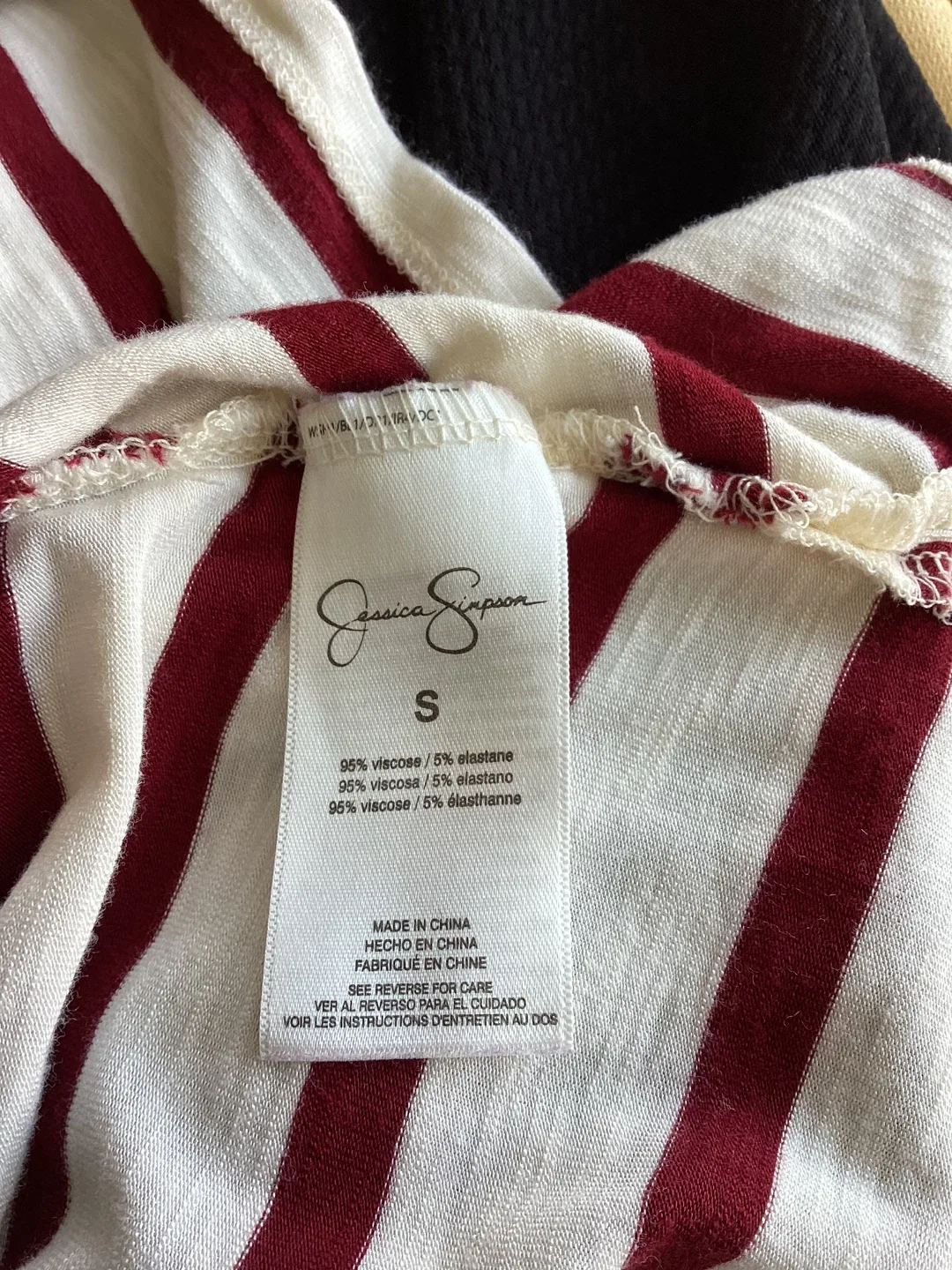 JESSICA SIMPSON STRIPED TOP - photo 4