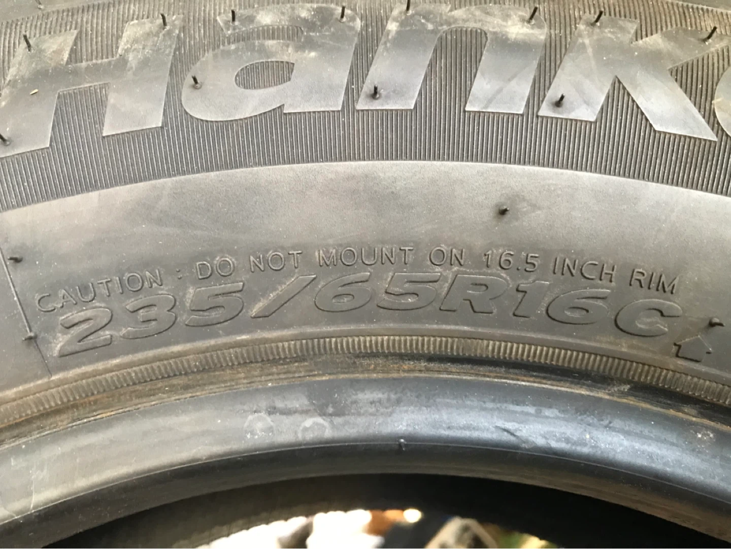 Set of 4 Hankook Winter Tires - photo 3