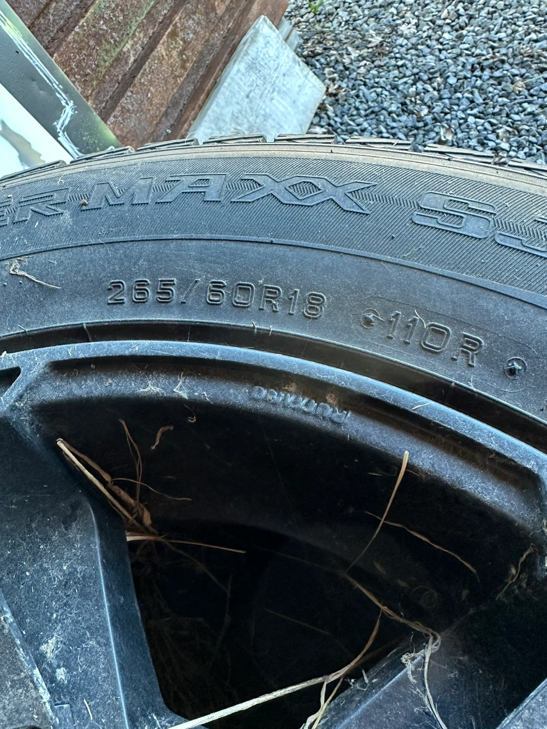 Pirelli Winter Maxx 265/60R18 Tire - photo 2