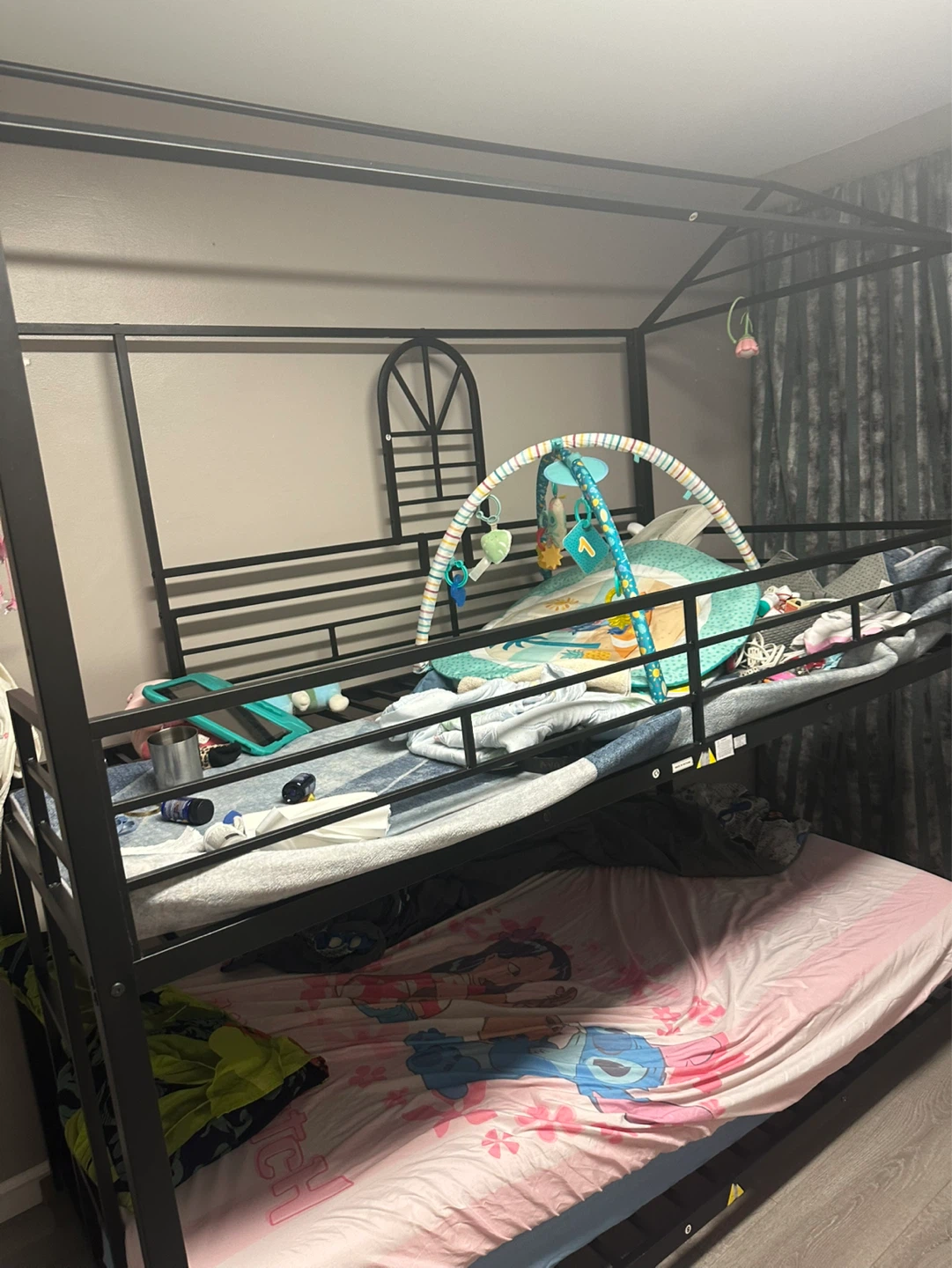 Bunk bed