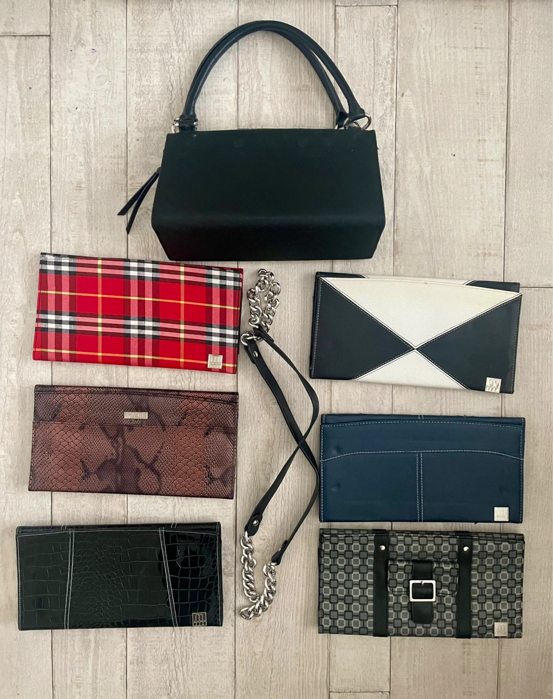Miche interchangeable hand bag
